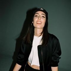 Supported by Amelie Lens