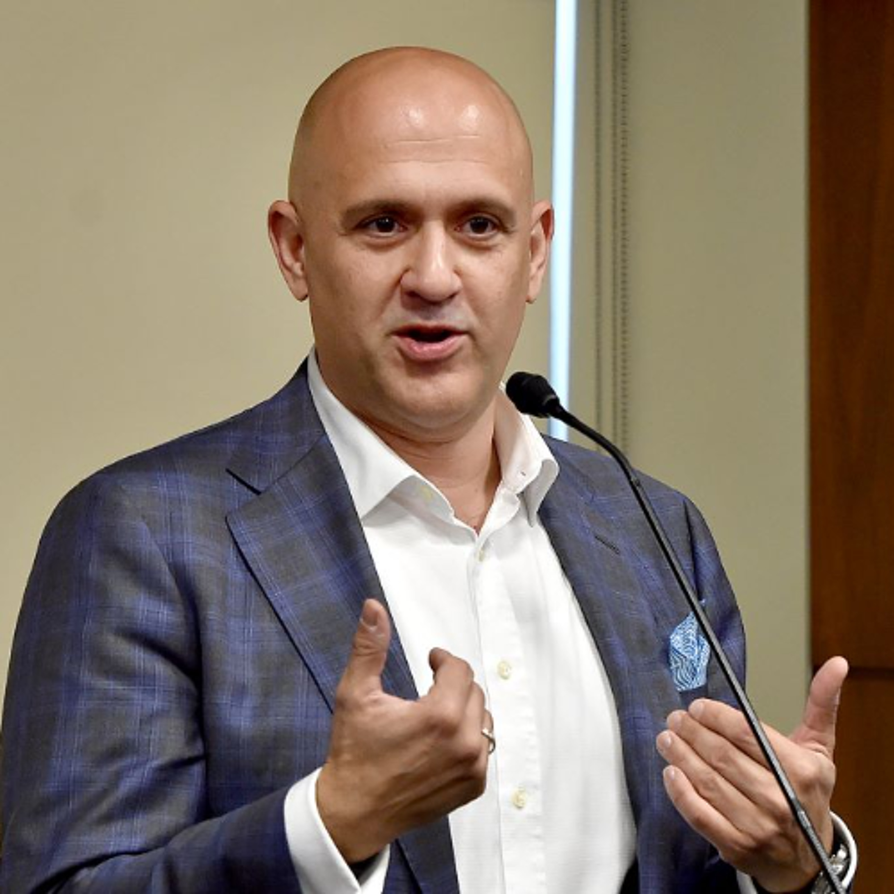 Ο Έντι Ζεμενίδης στην “Κυριακάτικη Έκδοση” και τον Δημήτρη Φίλιο 15/2/26