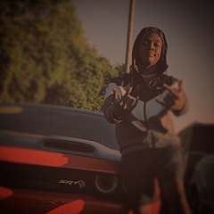 Yung -Alex war ready