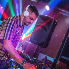 FRISKIE UKG MIX JUNE 2022
