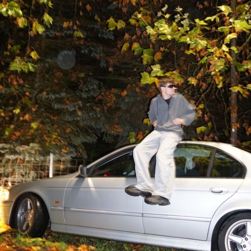 DUMM (prod. Enchpannt)