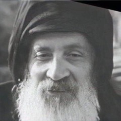 ابونا متى المسكين- الإنسان المتألم.m4a