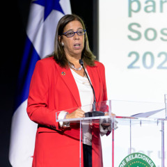 Panama: Innovative Partnerships Transforming Education