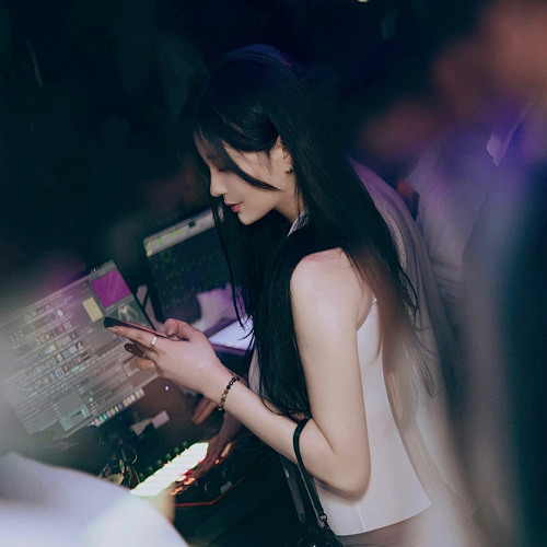 쏘 ~ 뭐 찾으셋?(나.. 데낄라아ㅏ..😵‍💫)