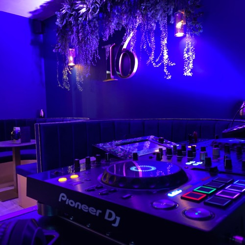 No 16, Penwortham, 26 March 2022 **LIVE DJ SET**