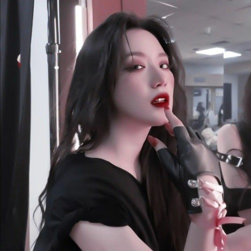 -(g)-idle QUEENCARD- (instrumental)