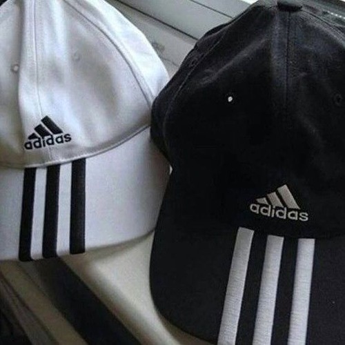 пояна - мы так ничего и не успели в последний раз совершеннолетними.