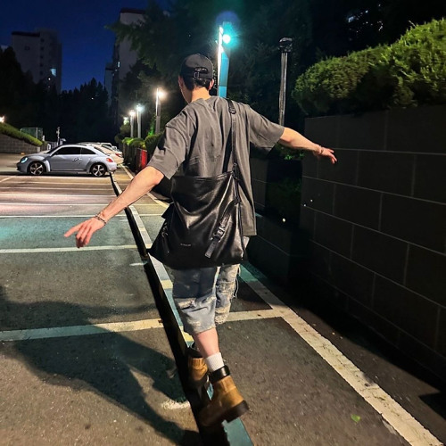 please stop screaming (edit audio)