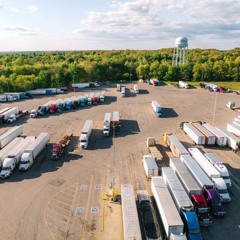 Truck Parking Lots vs. Truck Stops: Which is Better for Long-Term Parking?