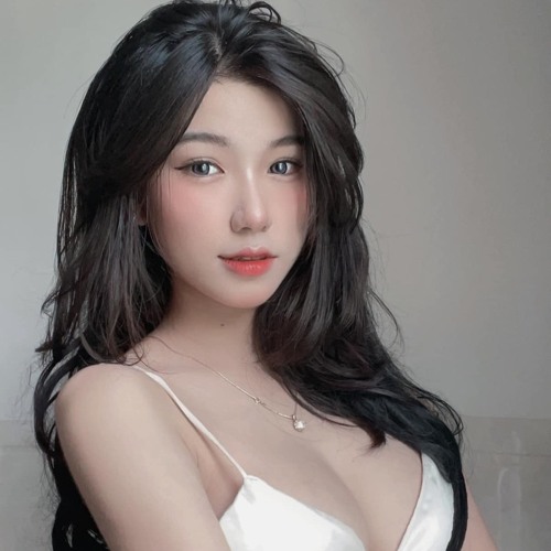 Còn Là Gì Của Nhau Remix