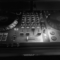 01 Sunday Spesh Mix 05-24.wav