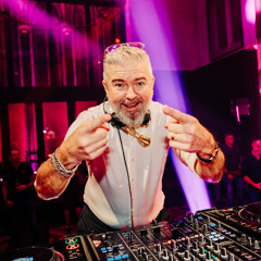 Alberto Costa's Back to the mid '80's mix