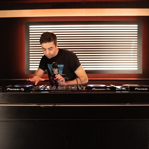 Conservatory Radio Episode 003: Arif Pointe