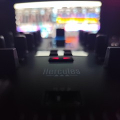 I LIKE THE WAY YOU KISS ME (AggroTekk Bootlag)