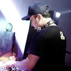 RADIT DMC LIVE MIX FUNKOT ( BALI )