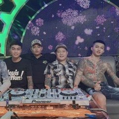 BAY TRÊN TẦNG LẦU - NST(việt Mix) - Nhật Tân