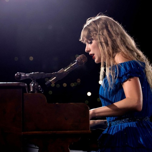 New Year's Day live at The Eras Tour