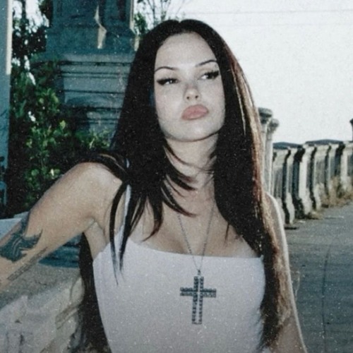 i feel everything ~ maggie lindemann (sped up)