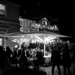 قلبك بي حته مني...🖤