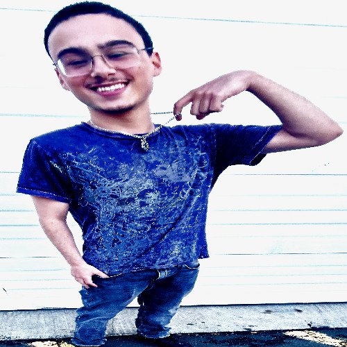 she jus wan get loose (smokeymadeit)