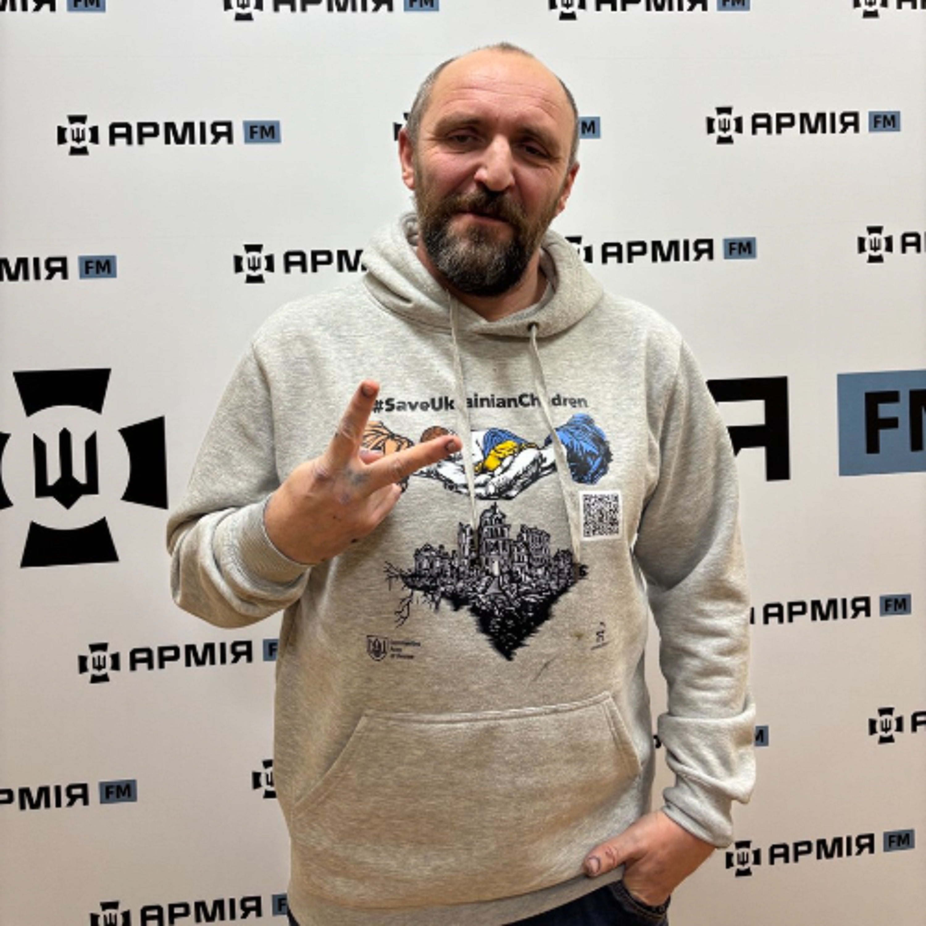 Перемога — це життя наших дітей, — художник Андрій Єрмоленко episode artwork
