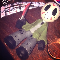 swervin (feat. lonelyhearts)