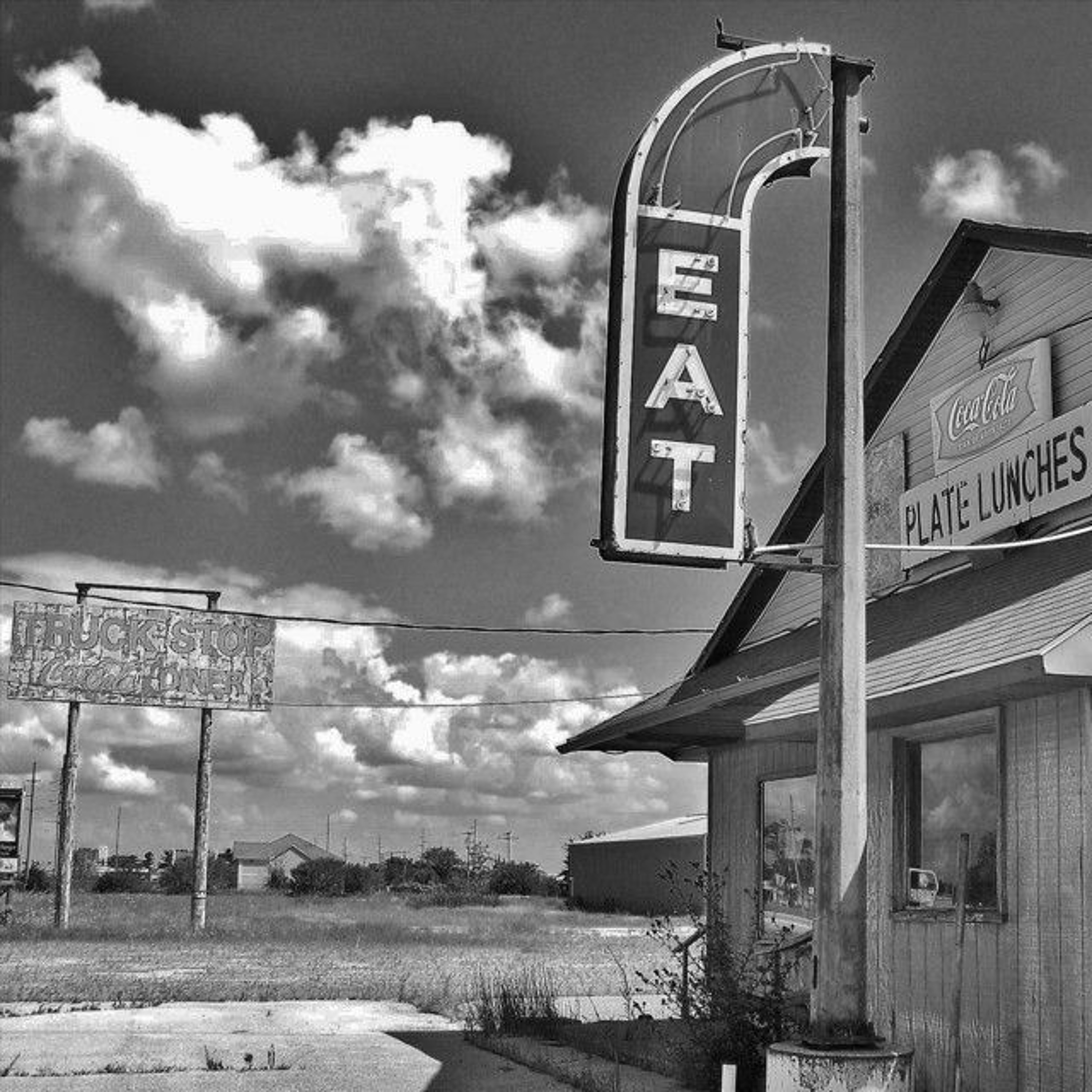 With whorls of history: Paul Marhoefer's new record, 'Corn Belt Cafe' thumbnail