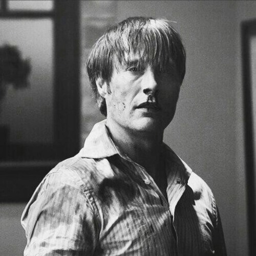 Kept - Crystal Castles (Cecyl remix) [SLOWED]