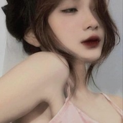 Gió nhẹ sang tôi ngỡ trời xuân...