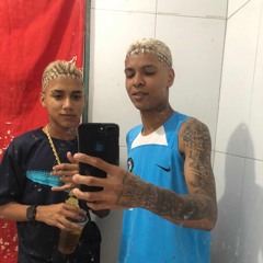 [[POSSO ATE NAO TE DAR FLORES vs SENTA POCA TODA A PECA DELA]] x {{DJKSDAVILA}}