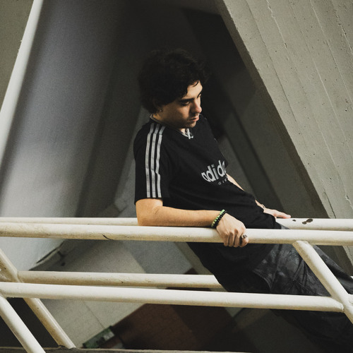 Passport - Loumie (FREEDL)