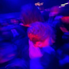 Mosh pit (prod. anntanaee)