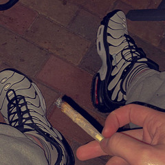 High - KomaCasper