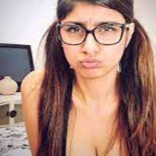 Mia Khalifa Video