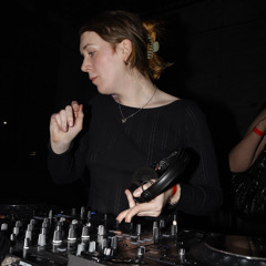 DJ Fuckoff invites Eva Loveless - 05 December 2025