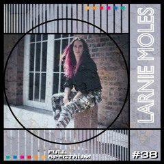 #38 Larnie Moles