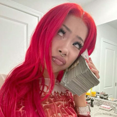 weird anime hoes 2 !