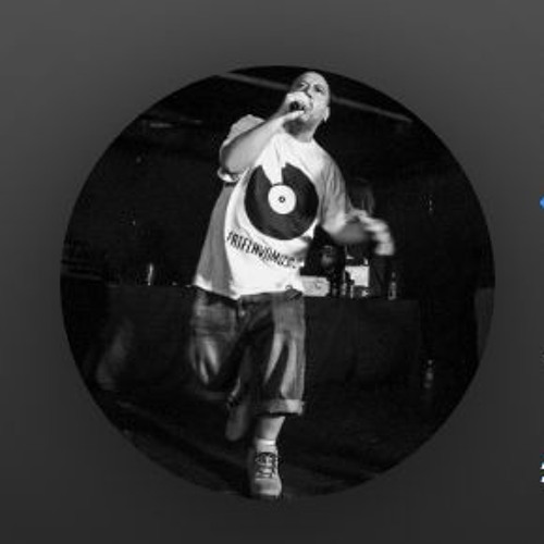 Represento en el Micrófono (Versión Reguetón)