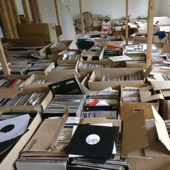 Corporate 90s Techno