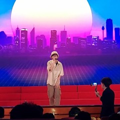 Dangrangto - Vùng Vẫy ft. ZexZex live at Học Viện Ngân Hàng (reup)