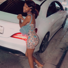 Savage remix ft Hood Barbie