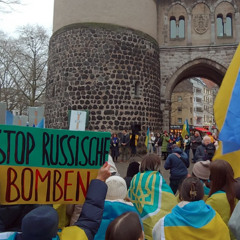 Три роки війни: волонтери у Харкові та за кордоном