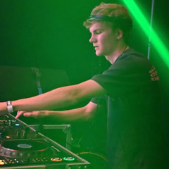 PIKE'S DEEP BASS TUNES MIX