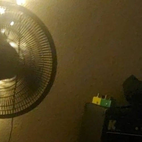 ‎