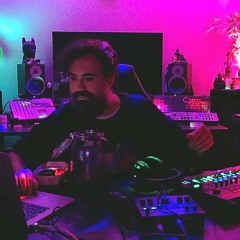 Henry Saiz Me Llama Una Voz  Karantin remix