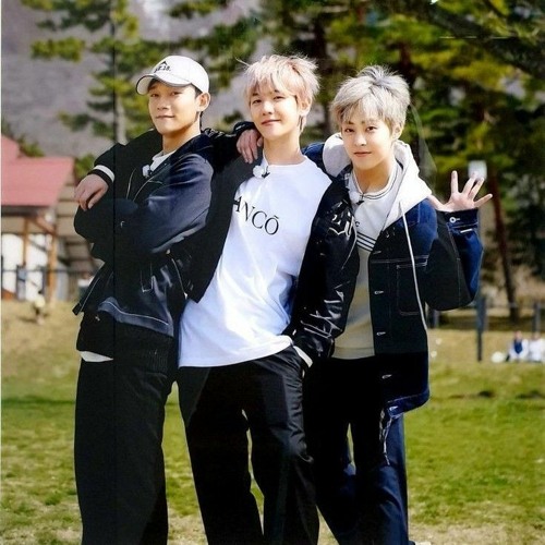 Stream Exo Cbx Paper Cuts By Strlght Listen Online For Free On Soundcloud