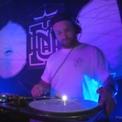 Muna Stream #121 (Vinyl Only)