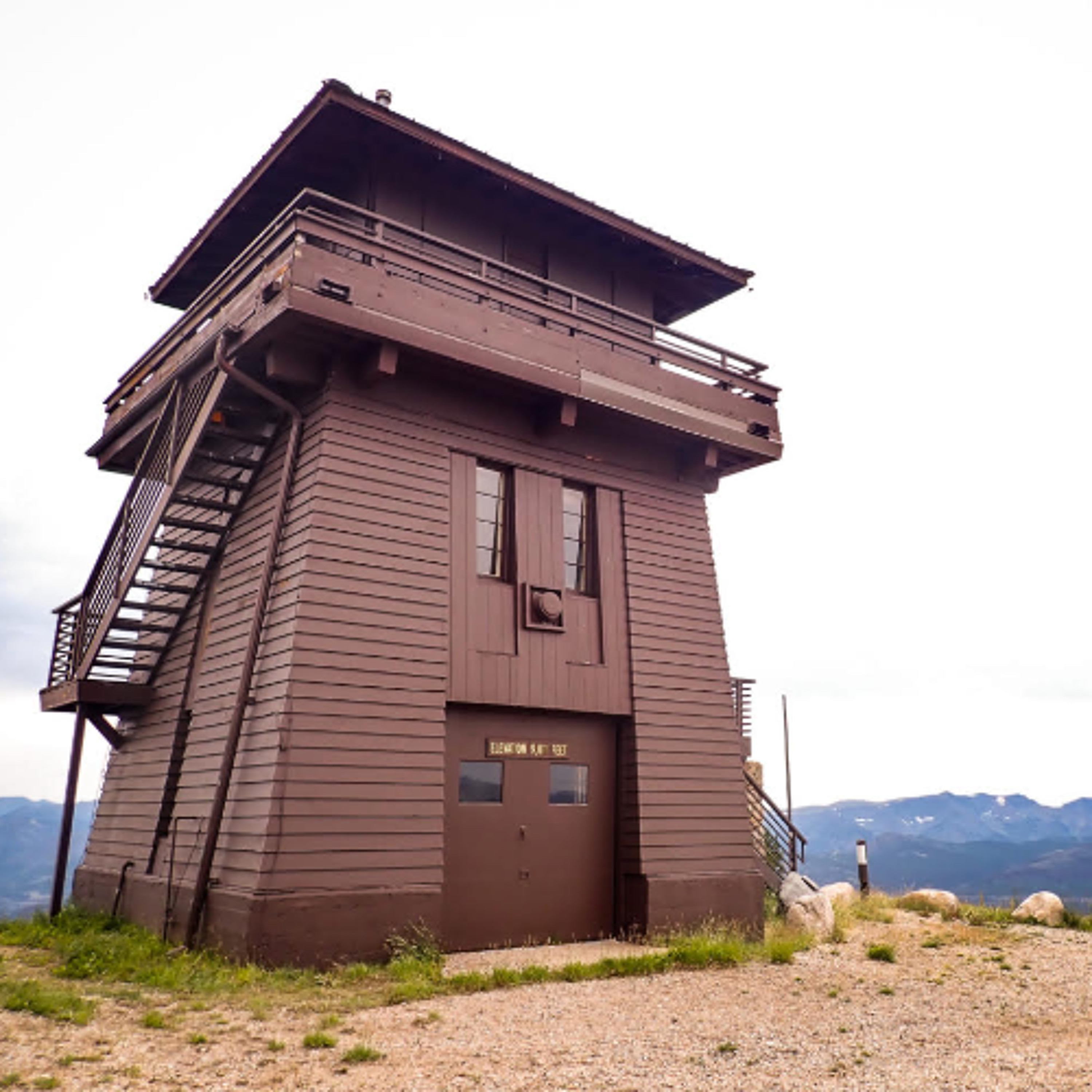 HistoriCorps looks for volunteers to work on the Clay Butte Fire Lookout episode artwork