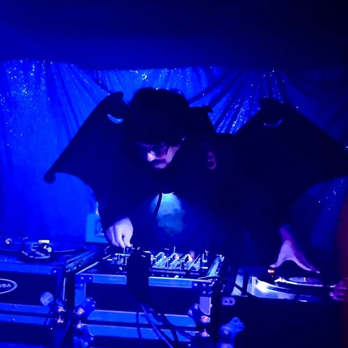 Dyatron Industries: RIGHT OFF THE BAT MIXTAPE