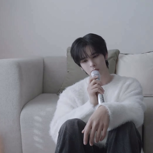 yours (데이먼스 이어 Damons year) By 세림 SERIM of CRAVITY